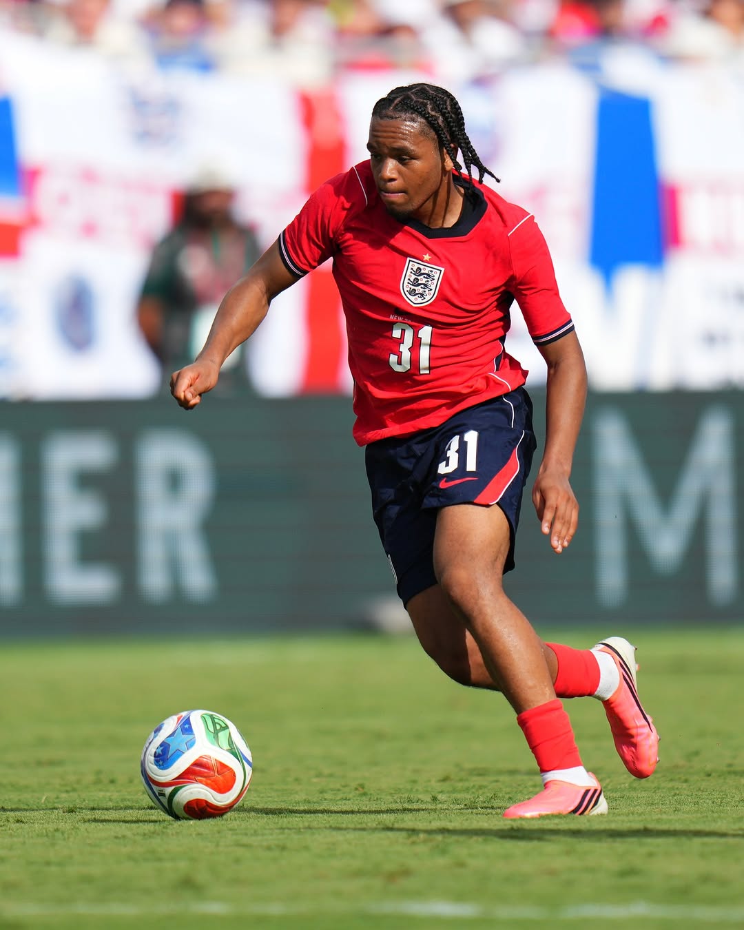 @rio_ngumoha has been called up to the latest England squad 🙌...