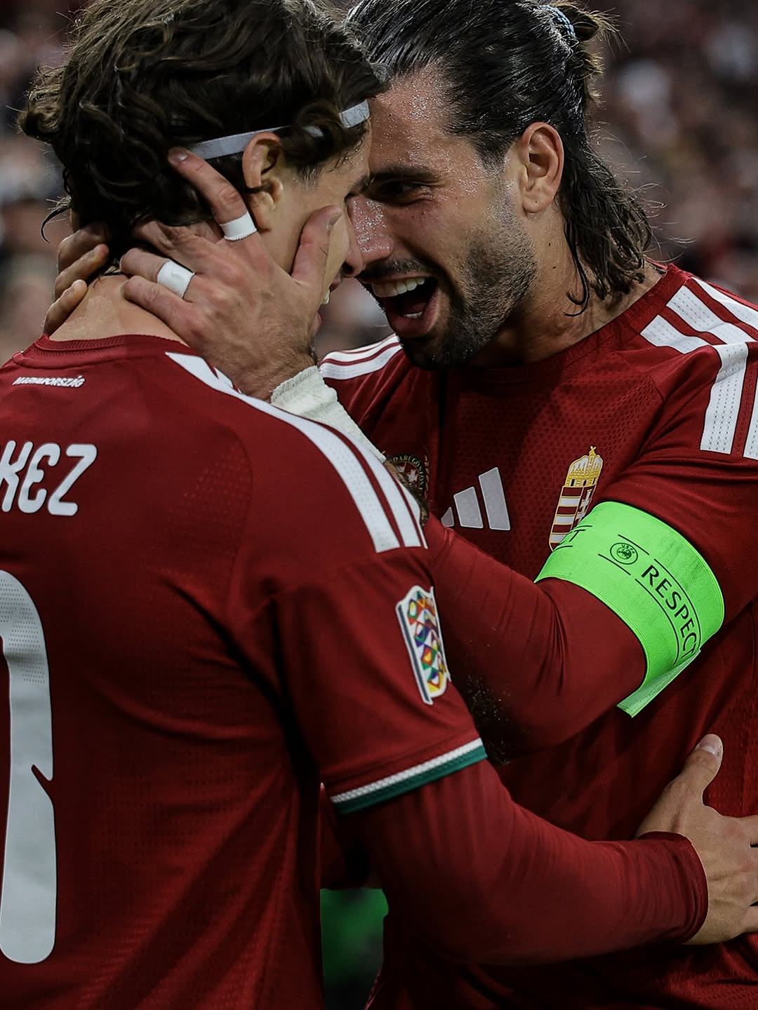 🇭🇺 Kerkez goal for Hungary! 🔴⚪️ The Reds are celebrating!...